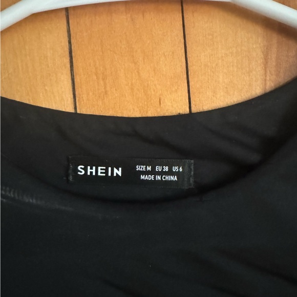 Black body suit, size medium - Picture 2 of 2